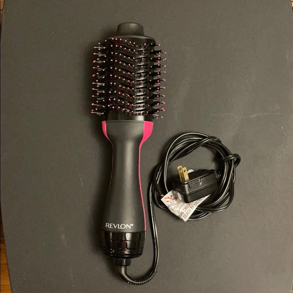 Revlon one-step hair dryer